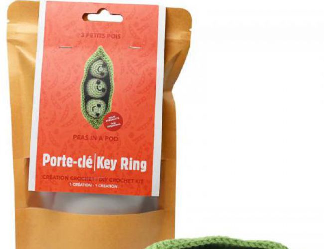 DIY CROCHET KIT - PEAS IN A POD (KEYCHAIN)