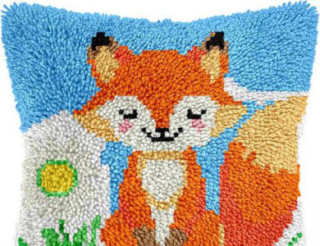 LATCH HOOK DIY THROW PILLOW COVER - FOX
