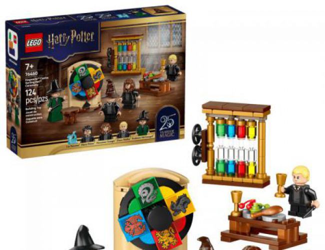 LEGO® 76460 Harry Potter™ Hogwarts™ Castle: Sorting Hat™ Ceremony
