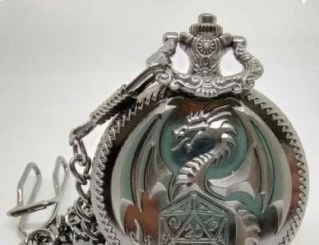 MINI-DICE IN DECORATIVE FLIP CASE: SILVER DRAGON