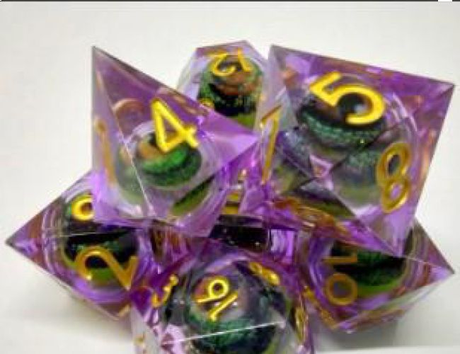 DRAGON EYE DICE KIT - PURPLE WITH GREEN EYEBALL
