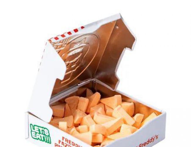 FIVE NIGHTS AT FREDDY'S PIZZA CANDY TIN (SOUR ORANGE FLAVOUR)