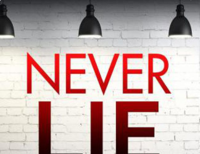 NEVER LIE by FREIDA MCFADDEN