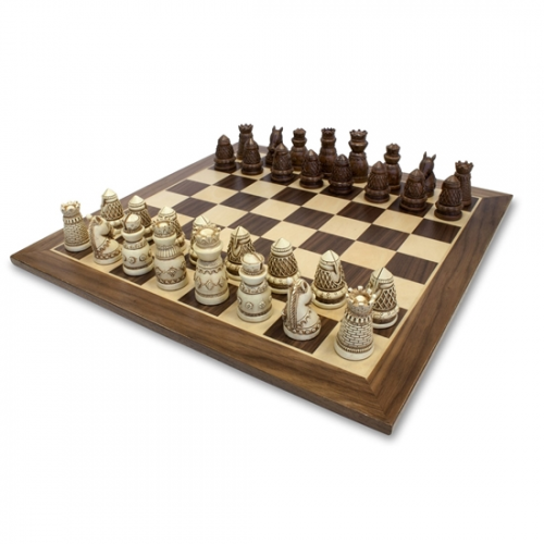 CHESS 15 INCH MEDIEVAL CHESS